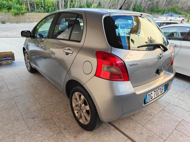 TOYOTA Yaris usata, con Airbag Passeggero