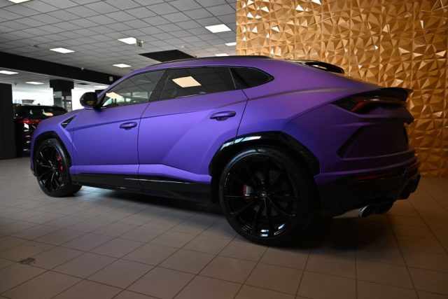 LAMBORGHINI Urus usata 104