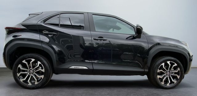 TOYOTA Yaris Cross usata, con Airbag