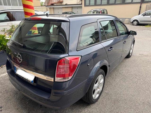 OPEL Astra usata, con Cerchi in lega