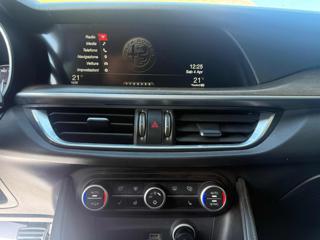 ALFA ROMEO Stelvio usata, con Controllo trazione