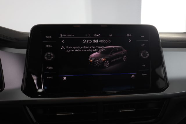 VOLKSWAGEN T-Roc usata 10