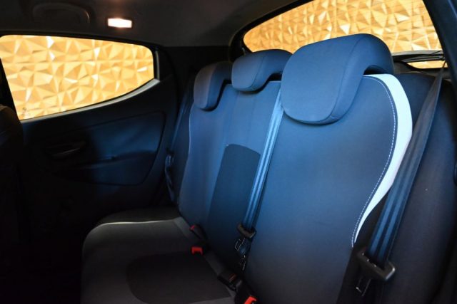 LANCIA Ypsilon usata 27