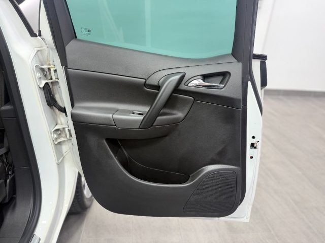 OPEL Meriva usata, con ESP