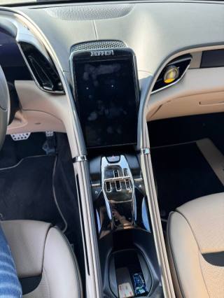 FERRARI Roma usata, con Controllo automatico clima