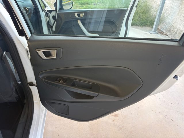 FORD Fiesta usata 26