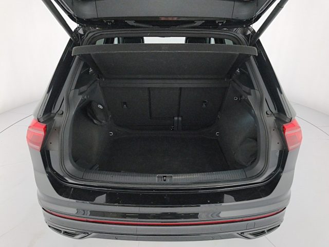 VOLKSWAGEN Tiguan usata, con Boardcomputer