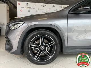 MERCEDES-BENZ GLA 200 usata, con USB