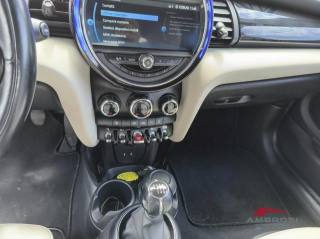 MINI Cabrio usata 13