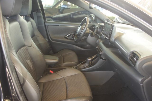 TOYOTA Yaris usata, con Cruise Control