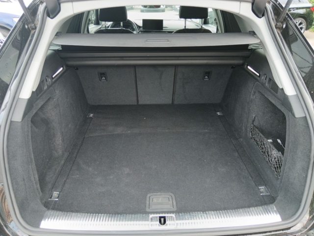 AUDI A4 usata, con Autoradio