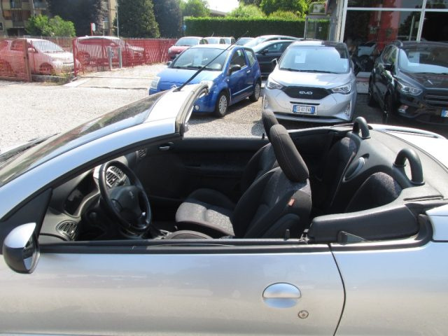 PEUGEOT 206 usata, con Autoradio