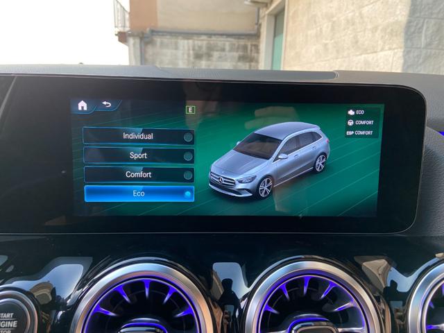 MERCEDES-BENZ B 180 usata, con Sensori di parcheggio posteriori