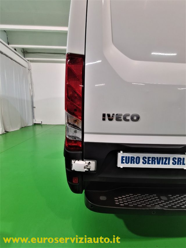 IVECO Daily usata 33