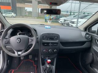 RENAULT Clio usata, con Servosterzo