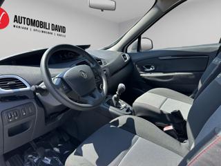 RENAULT Scenic usata, con Autoradio