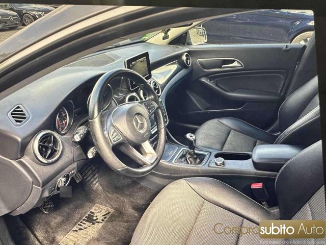 MERCEDES-BENZ CLA 180 usata, con Cerchi in lega