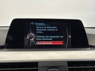 BMW 320 usata, con Bluetooth