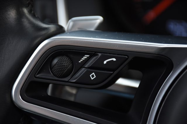 PORSCHE Macan usata, con Touch screen