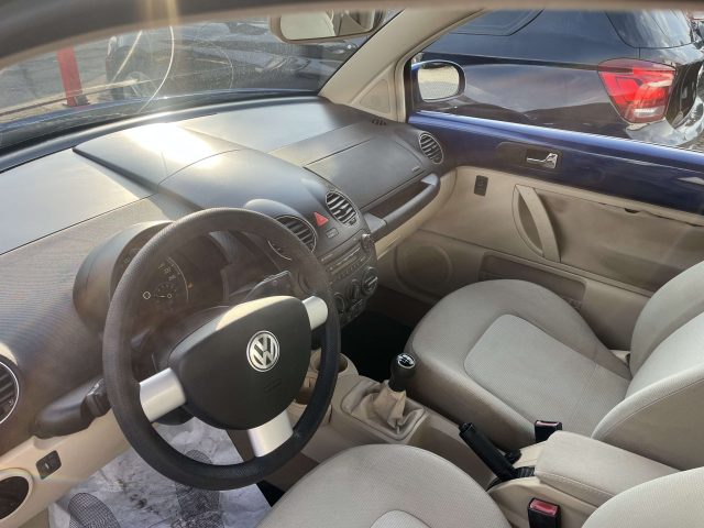 VOLKSWAGEN New Beetle usata, con Chiusura centralizzata