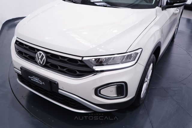 VOLKSWAGEN T-Roc usata 28