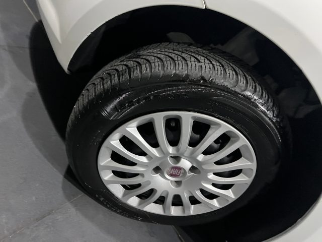 FIAT Punto usata, con Sedile posteriore sdoppiato