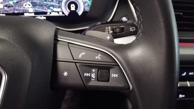 AUDI Q5 usata, con Airbag testa