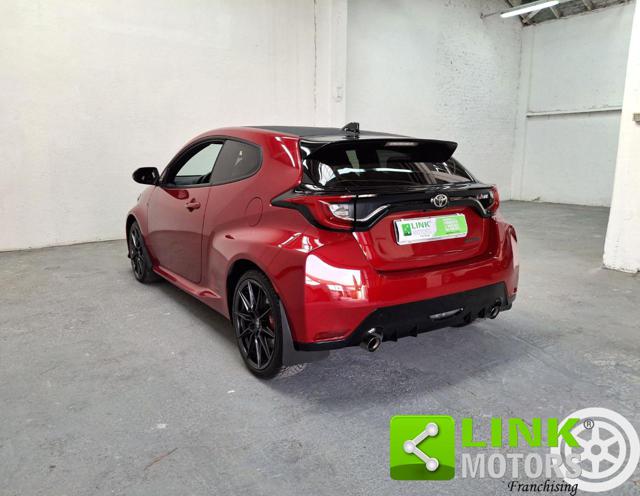 TOYOTA Yaris usata, con Cruise Control