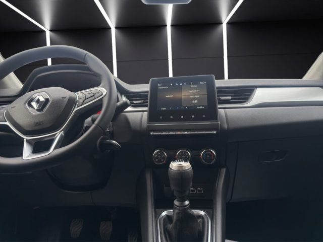 RENAULT Captur usata, con Fari LED