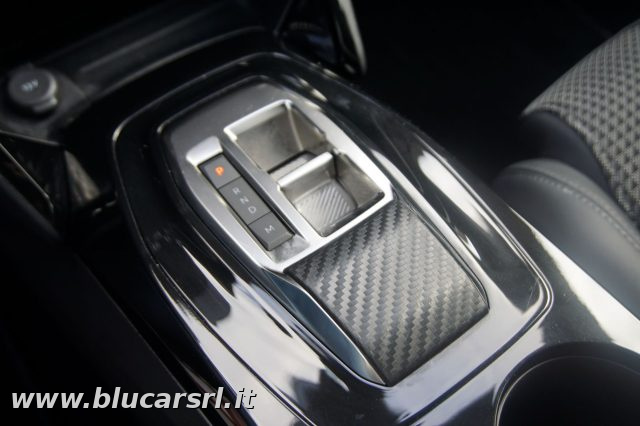 PEUGEOT 2008 usata, con Sensore di pioggia