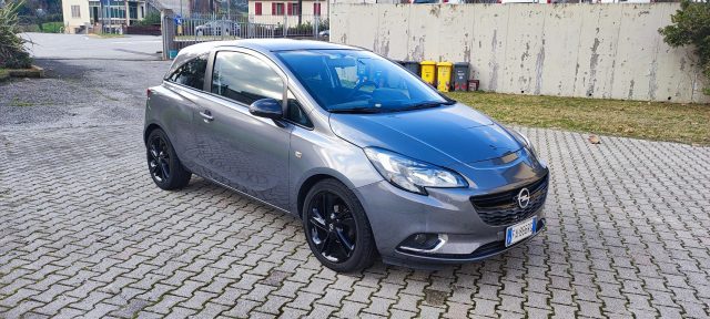 OPEL Corsa usata, con Boardcomputer