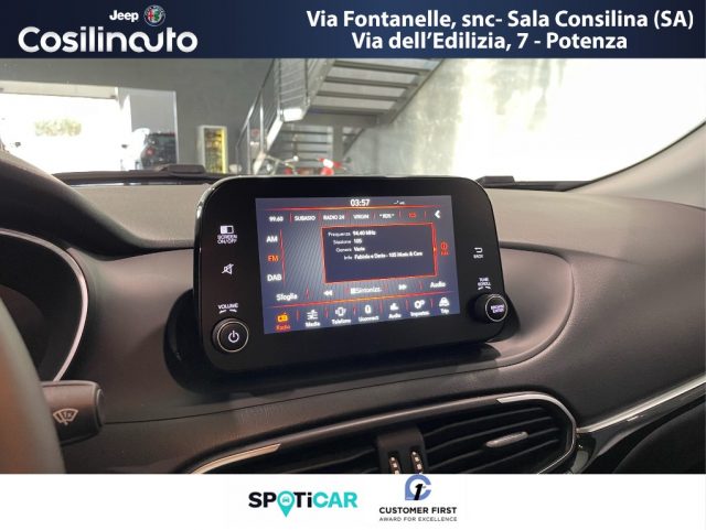 FIAT Tipo usata, con Touch screen