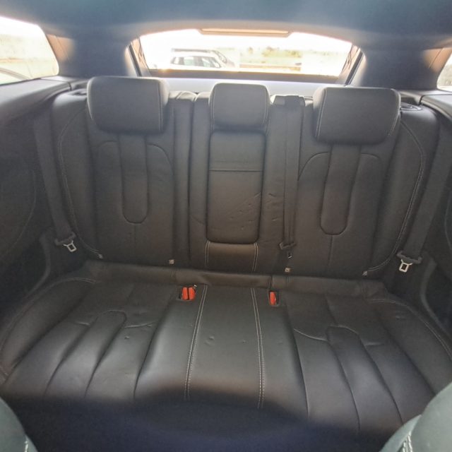 LAND ROVER Range Rover Evoque usata, con Autoradio