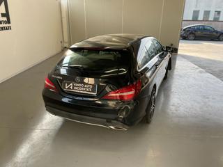 MERCEDES-BENZ CLA 200 usata, con Chiusura centralizzata