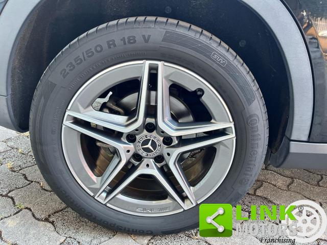 MERCEDES-BENZ GLA 220 usata, con Regolazione elettrica sedili