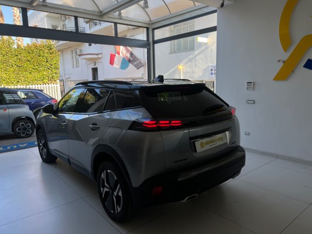 PEUGEOT 2008 usata, con Vetri oscurati