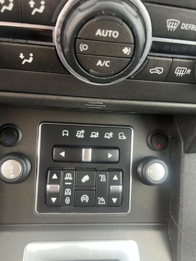 LAND ROVER Discovery usata, con Interni in pelle