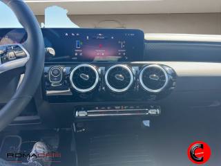 MERCEDES-BENZ CLA 180 usata, con Sistema di navigazione