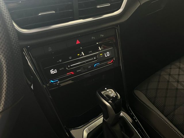 VOLKSWAGEN T-Roc usata, con Controllo elettronico della corsia