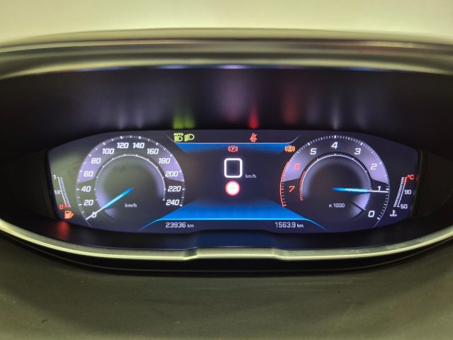 PEUGEOT 3008 usata, con Sistema di navigazione