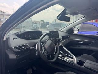 PEUGEOT 5008 usata, con Boardcomputer