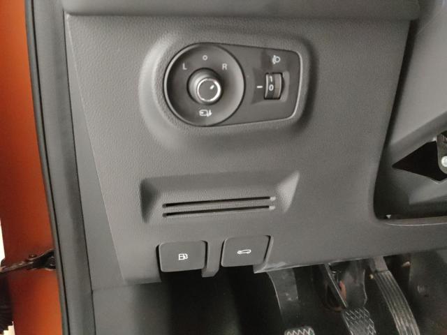 MG ZS usata, con Boardcomputer