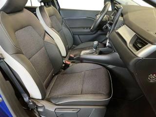 RENAULT Captur usata, con Volante in pelle