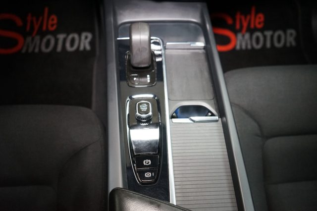 VOLVO XC60 usata, con Cerchi in lega