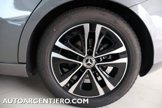 MERCEDES-BENZ A 180 usata, con Autoradio