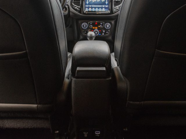 JEEP Compass usata, con Airbag testa