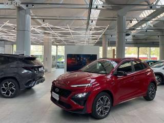 HYUNDAI Kona usata, con Airbag