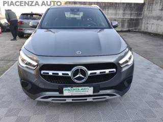 MERCEDES-BENZ GLA 200 usata, con Airbag