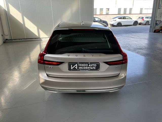 VOLVO V90 usata, con Autoradio