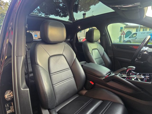 PORSCHE Cayenne usata 93